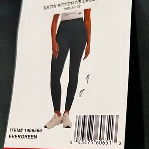 Danskin Dark Green 7/8 Leggings